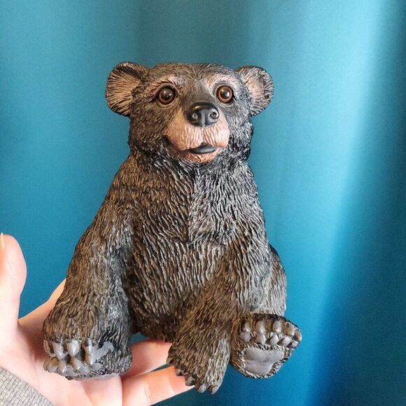 2 adorable Bear's - Decor for house/Cabin -both included! - Picture 2 of 8